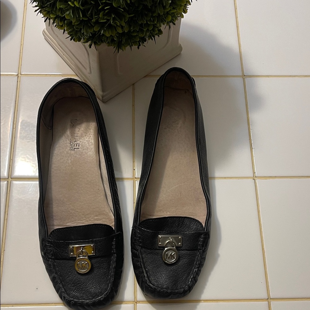 MICHAEL Michael Kors Black Leather Loafers